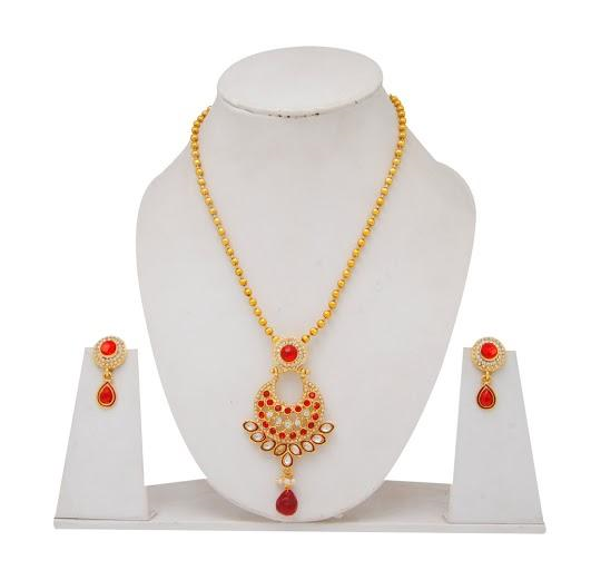 Necklace set