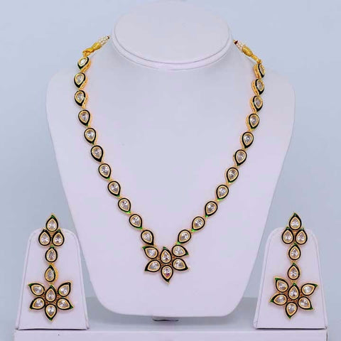 Kundan Necklace Set