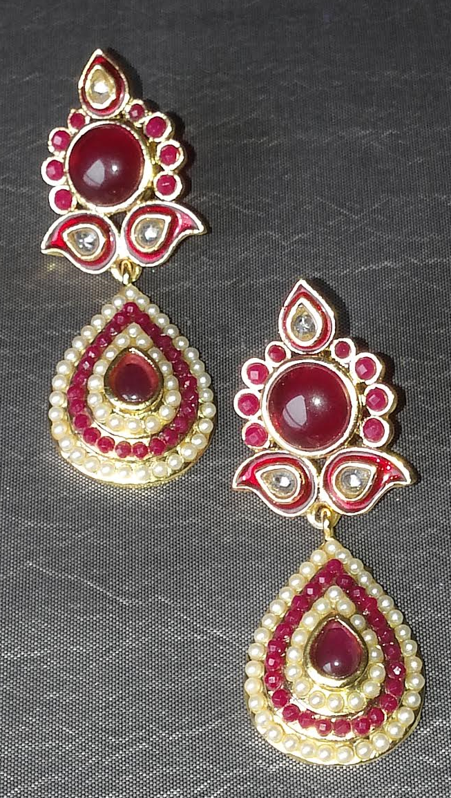 Dangle earrings